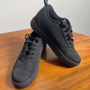 HEELYS Black Wheeled Shoes, YTH 4